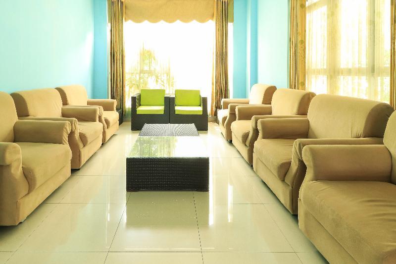 Greensa Inn Surabaya Exterior photo